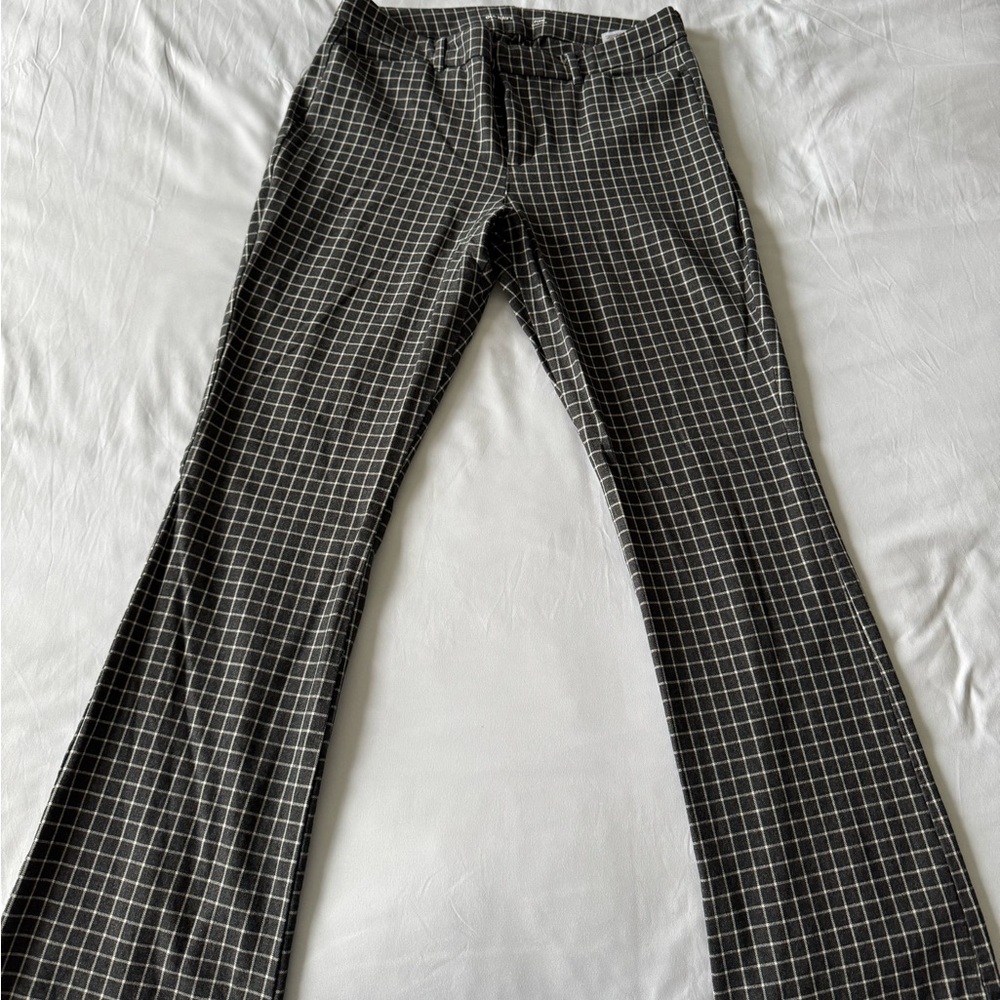 Old Navy Pixie pants, flare leg style